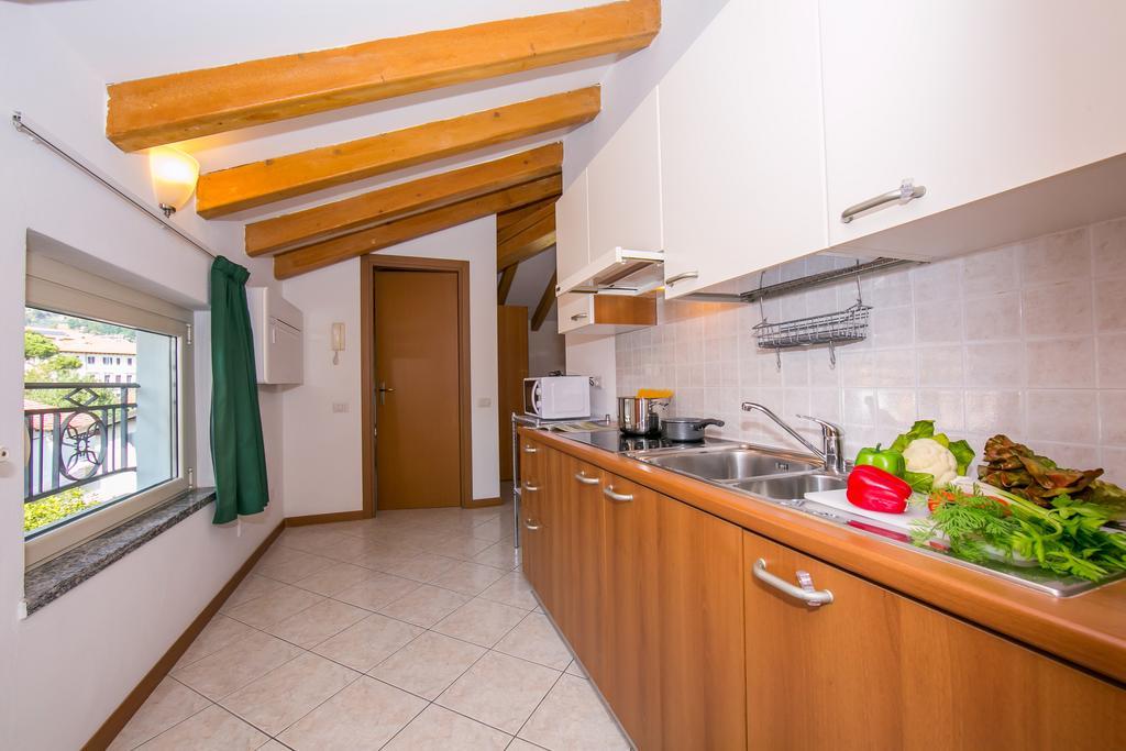 Residence Riva Del Lario Граведона Экстерьер фото