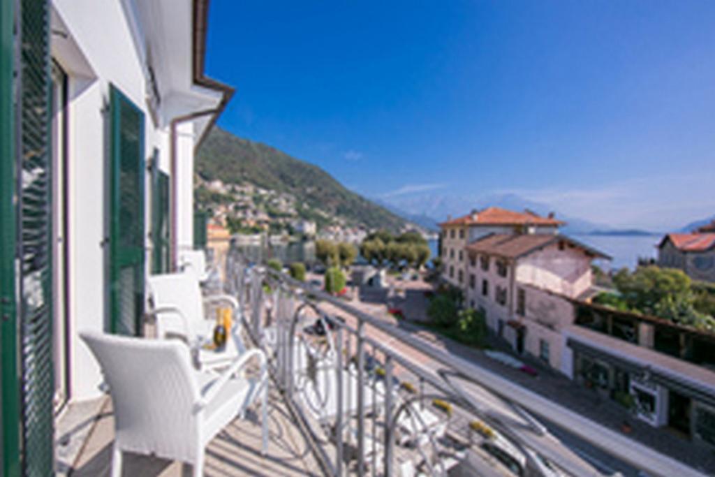 Residence Riva Del Lario Граведона Экстерьер фото