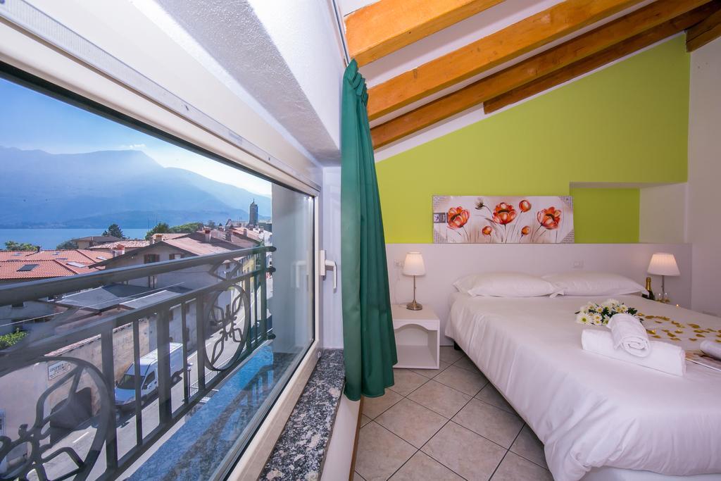 Residence Riva Del Lario Граведона Экстерьер фото