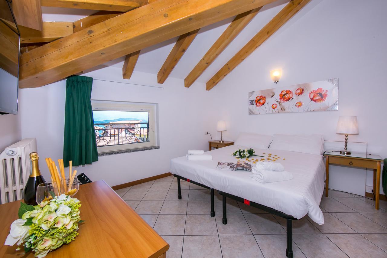Residence Riva Del Lario Граведона Экстерьер фото